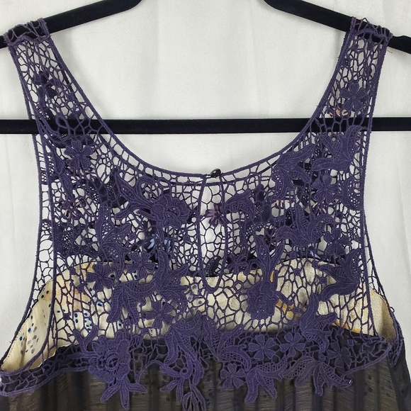 Free people, XS, mini dress with crochet neckline - Picture 6 of 9